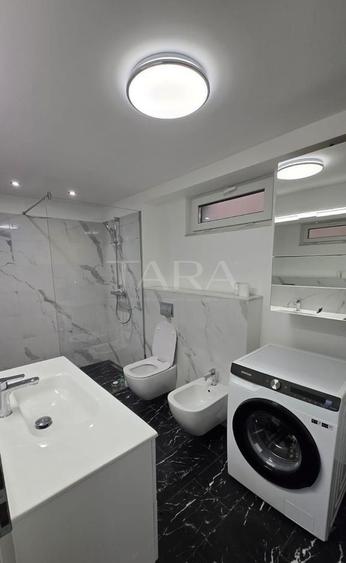Casă individuală cu 6 camere cu Canalizare în Dâmbul Rotund