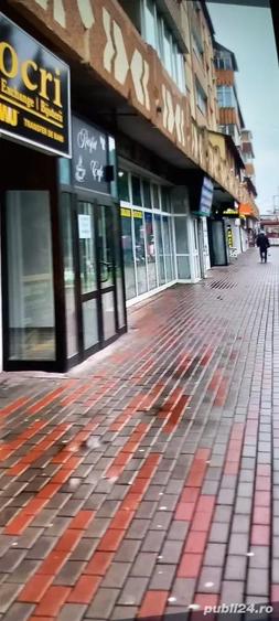 Spațiu comercial, de 17 mp, în Central
