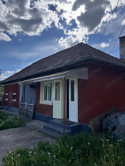 Casă cu 2 camere cu Teren 416 Mp în Luna