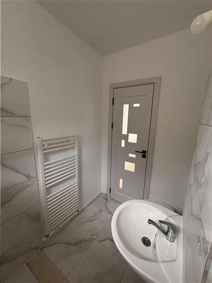 Apartament cu 2 camere semidecomandat în Tomis Nord