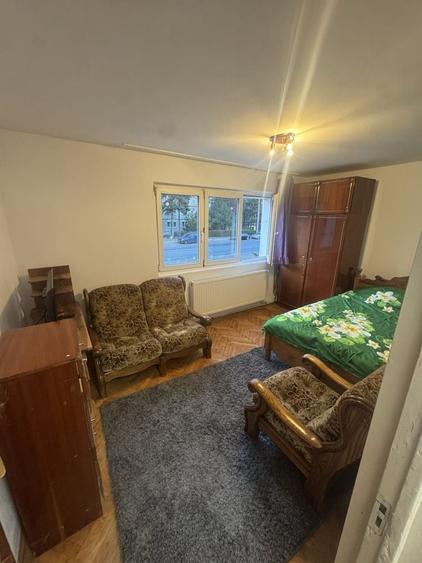 Inchiriez apartament cu 3 camere - 6