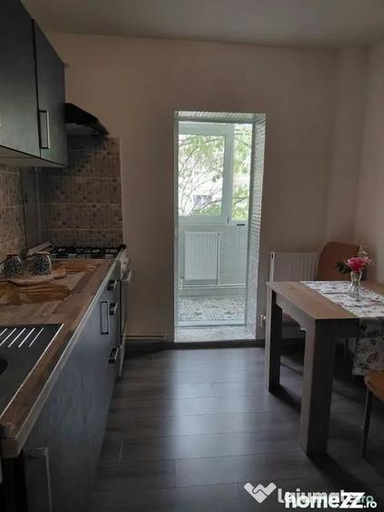 Apartament cu 2 camere decomandat în Mazepa 2