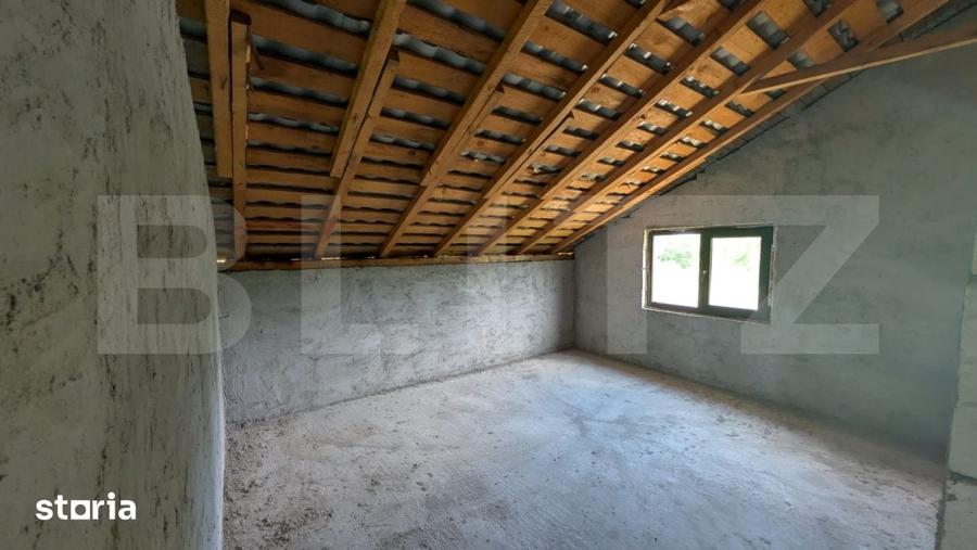 Casă cu 3 camere cu Teren 400 Mp în Răzvad