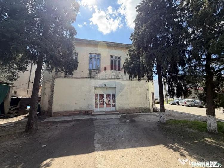 Spațiu comercial, de 350 mp, în Ultracentral