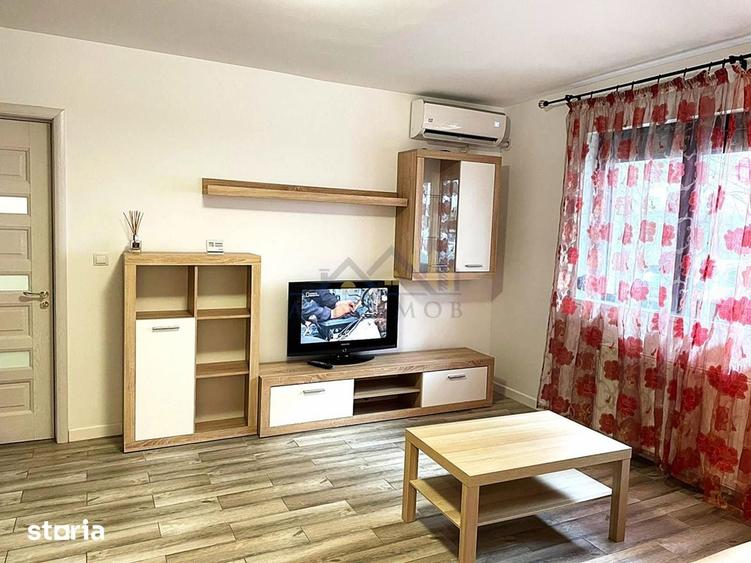 Apartament cu 2 camere decomandat în Micro 3