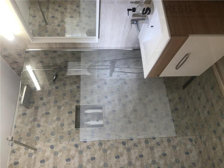 Casă cu 2 camere cu Teren 100 Mp în Schei