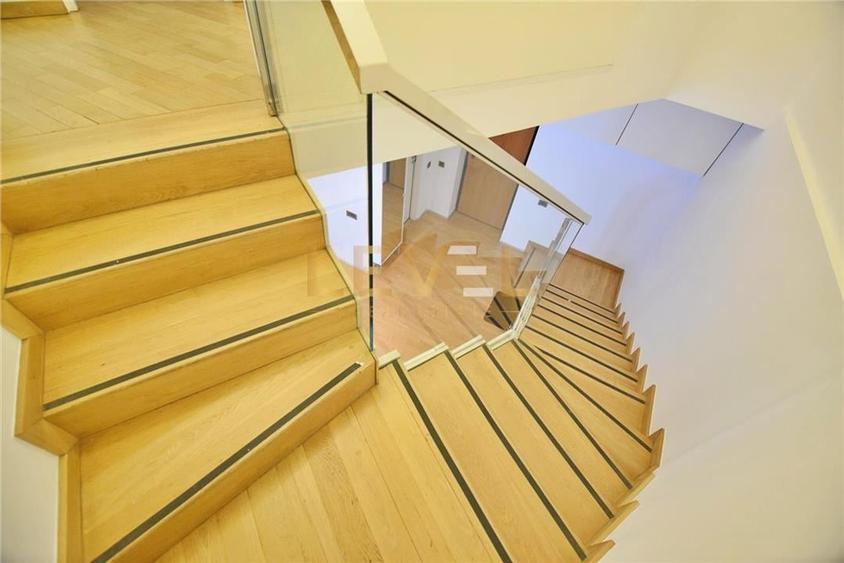 Apartament cu 4 camere decomandat, mobilat în Herăstrău
