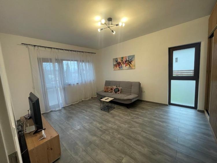 Apartament cu 2 camere decomandat, mobilat în Sânpetru
