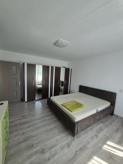 Apartament cu 4 camere decomandat în Centrul Istoric