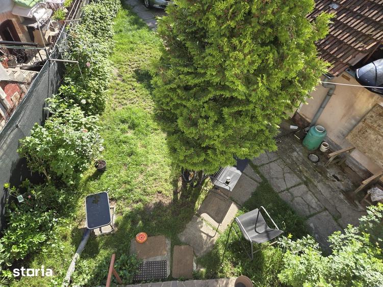 Casă cu 5 camere cu Teren 180 Mp în Schei