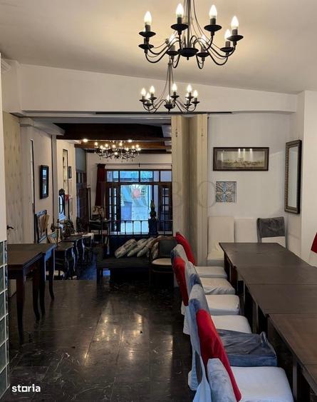 Casă cu 2 camere în Arcul de Triumf