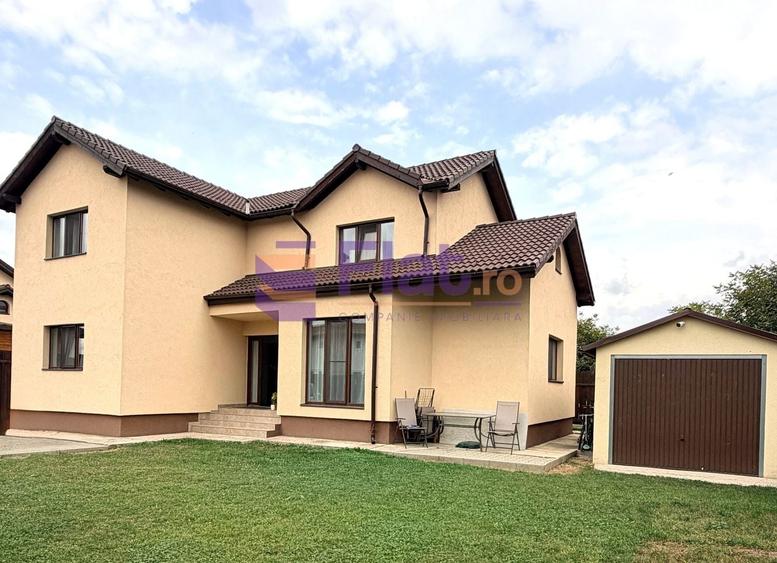 Casă individuală cu 5 camere cu Canalizare în Hărman