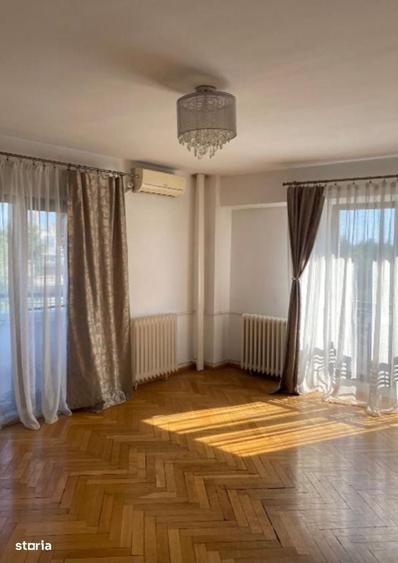 Garsonieră decomandată în Cișmigiu