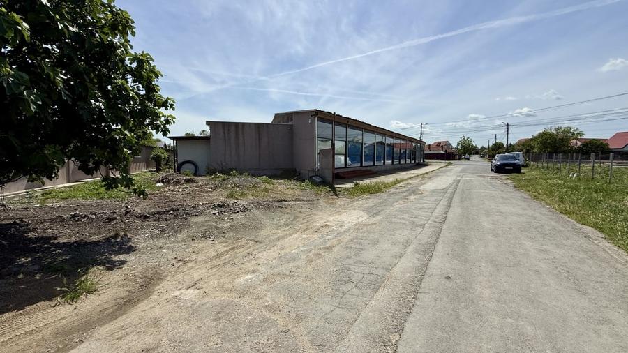 Spațiu comercial, de 435 mp, în Tuzla
