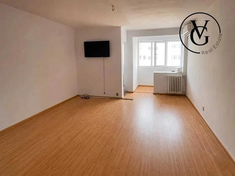 Garsonieră în Costin Georgian
