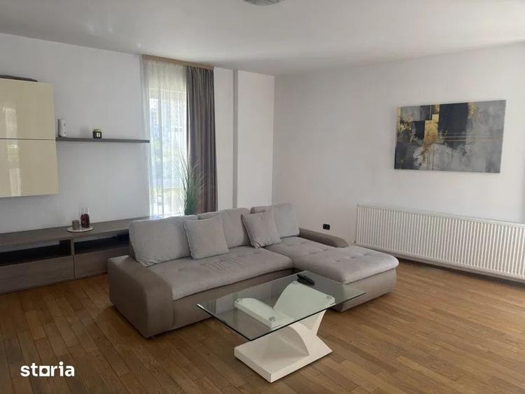 Apartament cu 2 camere decomandat în Far