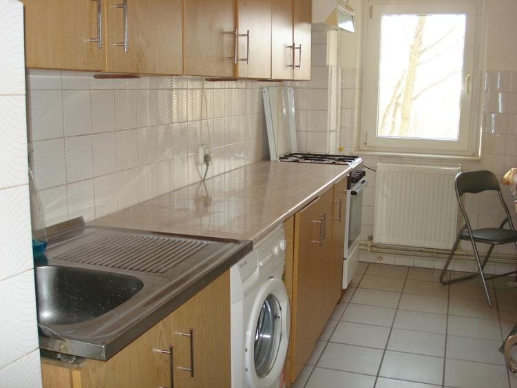 Apartament cu 2 camere decomandat în Dacia