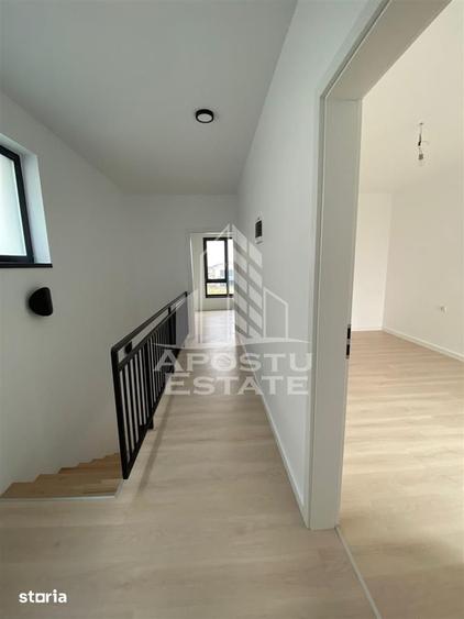 Casă cu 3 camere cu Teren 200 Mp în Dumbrăvița
