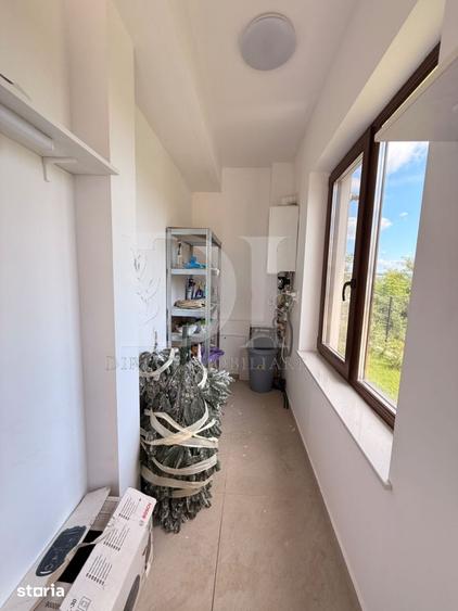 Casă cu 4 camere cu Teren 250 Mp în Florești