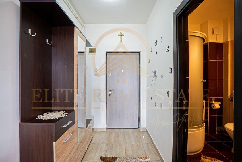 Apartament cu 2 camere decomandat, mobilat în Central