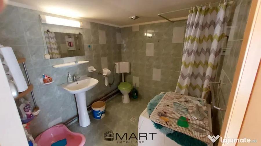 Casă cu 5 camere cu Teren 1425 Mp în Ultracentral