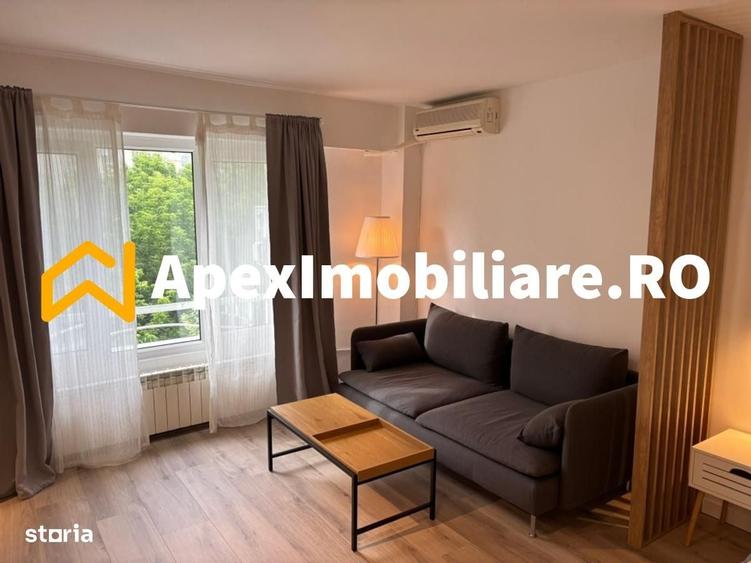 Garsonieră decomandată în Decebal