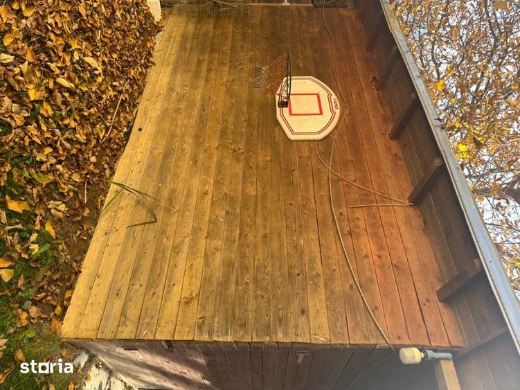 Casă cu 4 camere decomandat cu Teren 1500 Mp în Poiana