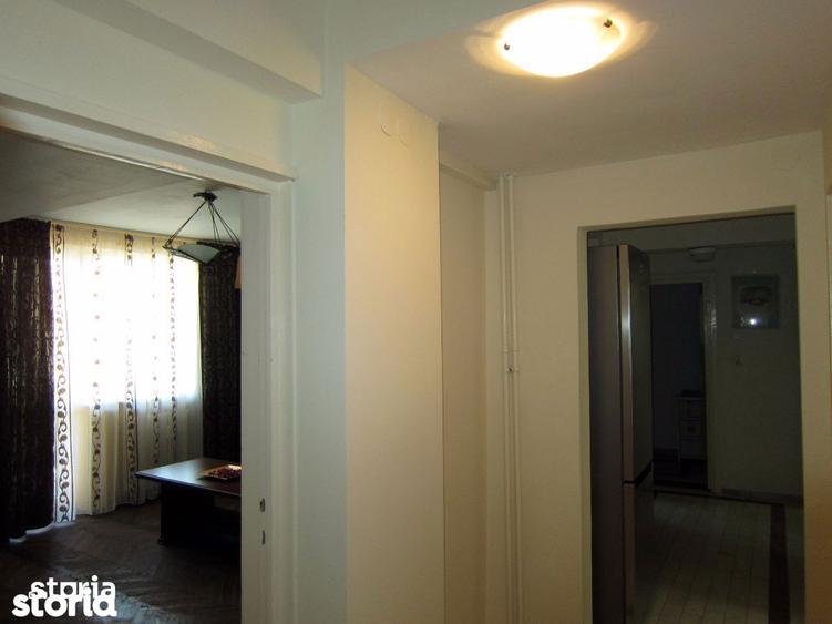 Apartament cu 3 camere în Centrul Istoric