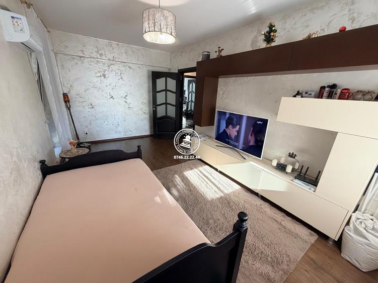 Apartament cu 2 camere decomandat în Galata