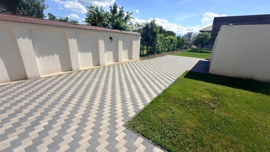 Casă cu 4 camere cu Teren 200 Mp în Gușterița