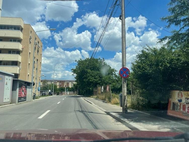 Teren Construcții intravilan de 5900 mp, în Apărătorii Patriei