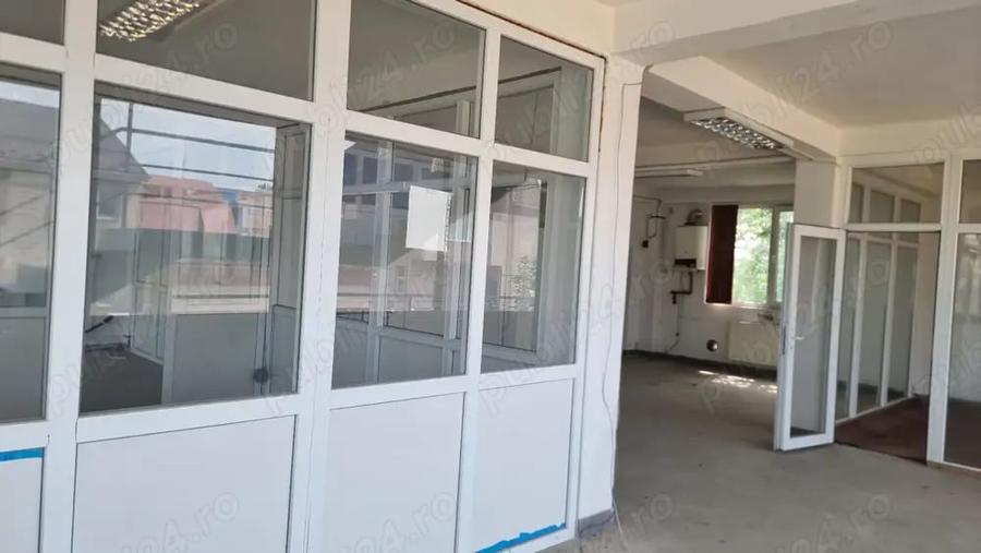 Spațiu comercial, de 185 mp, în Craiovei
