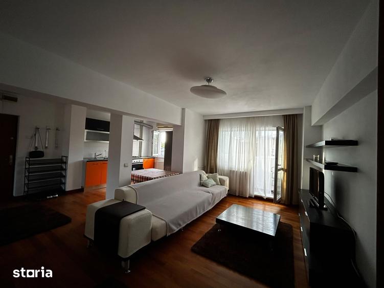 Apartament cu 2 camere semidecomandat în Decebal