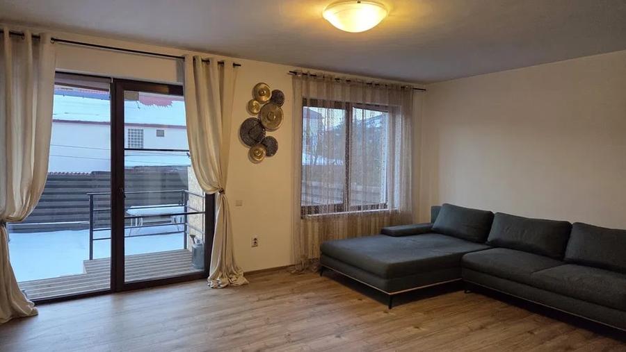 Duplex cu 5 camere cu Canalizare în Florești