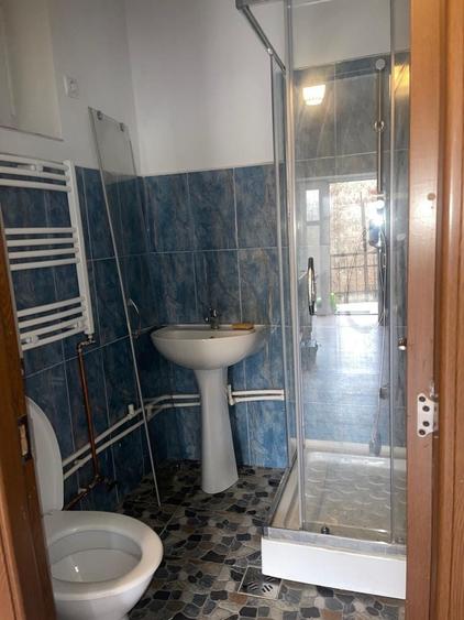 Casă cu 2 camere în Central