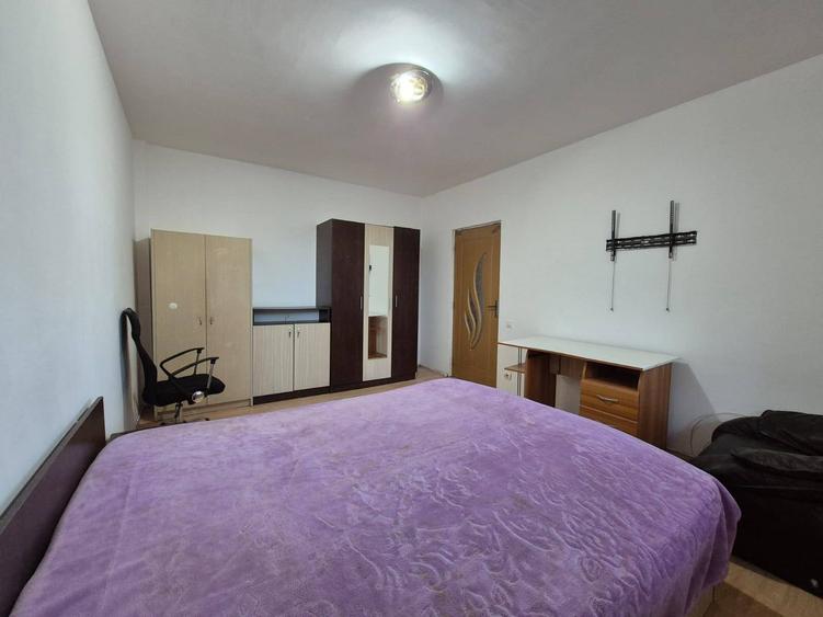 Apartament cu 2 camere decomandat în Borhanci