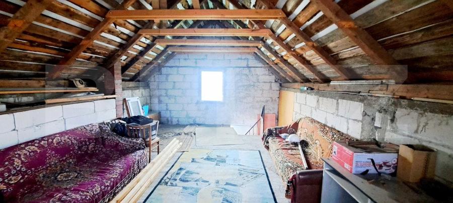 Casă individuală cu 2 camere cu Teren 1000 Mp în Dezmir
