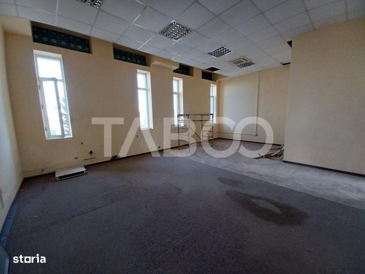 Spațiu comercial, de 750 mp, în Mihai Viteazul