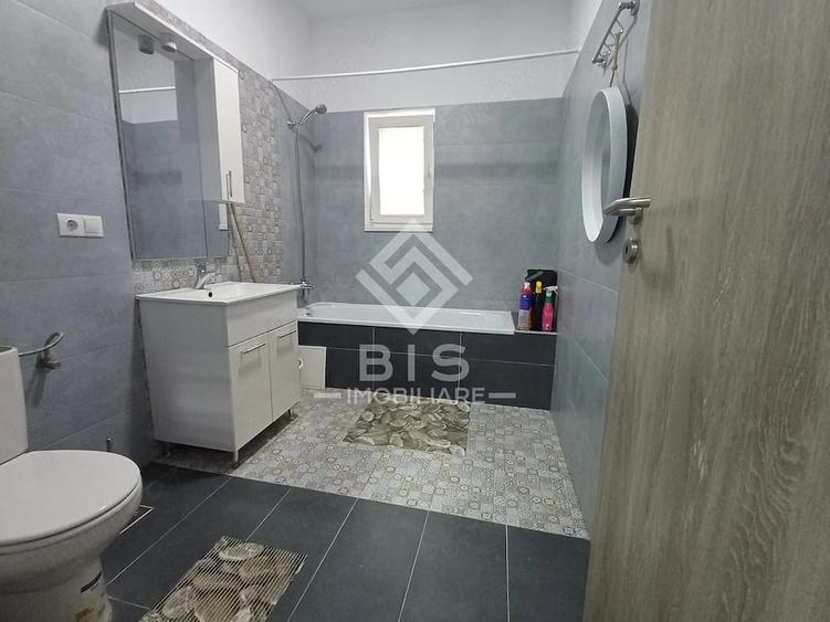 Apartament cu 3 camere semidecomandat în Nord