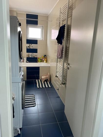 Apartament cu 2 camere decomandat în Exterior Vest