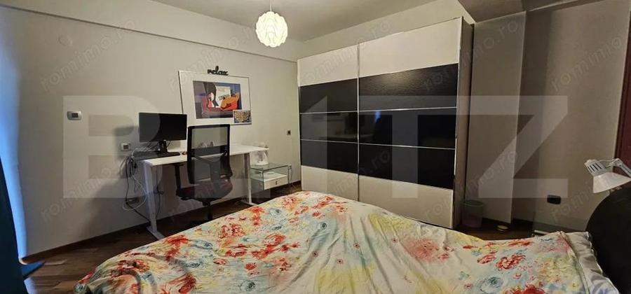 Apartament cu 3 camere decomandat, mobilat în Central