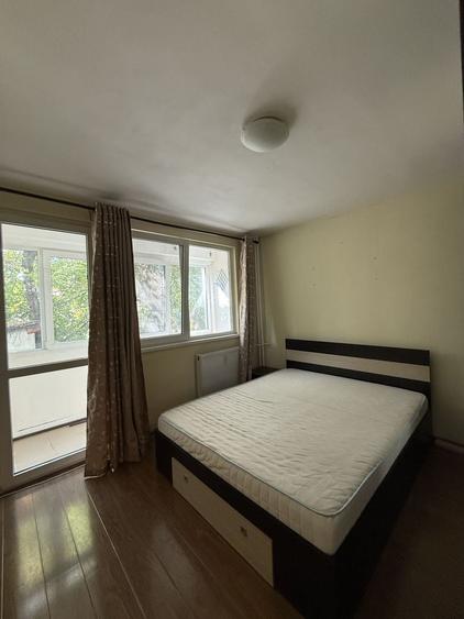 Apartament 2 camere de închiriat — Bd. Dimitrie Cantemir, Sector 4 - 16