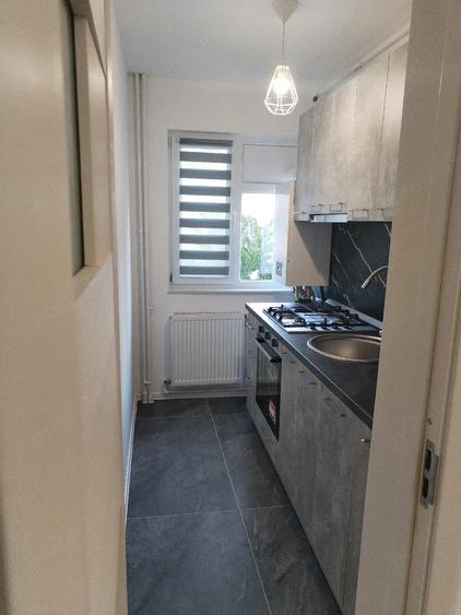 Apartament cu 2 camere semidecomandat în Trivale
