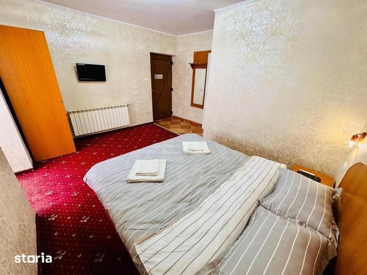 Casă cu 1 camere cu Teren 700 Mp în Bran
