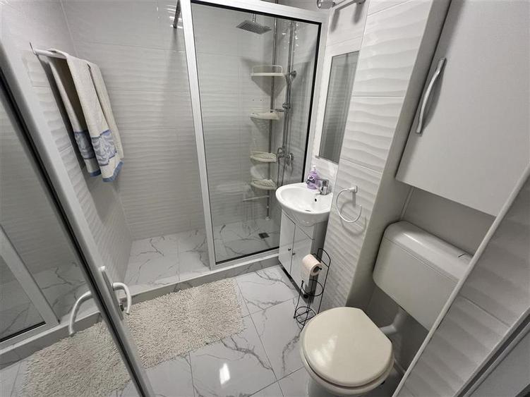 Apartament cu 2 camere decomandat în Sud