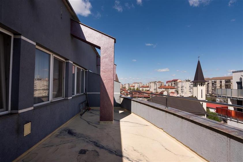Apartament cu 2 camere decomandat în Nufărul