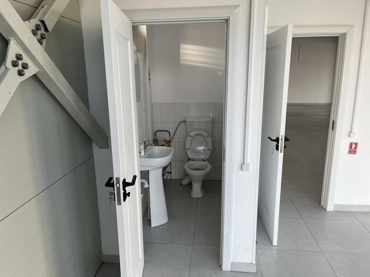 Spațiu comercial, de 50 mp, în Central