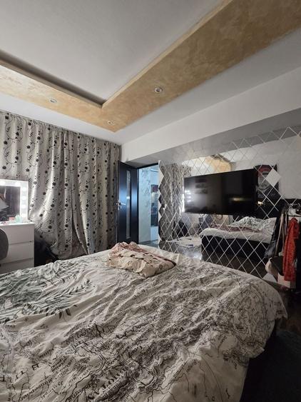 Apartament cu 2 camere decomandat, mobilat în Vărsătura
