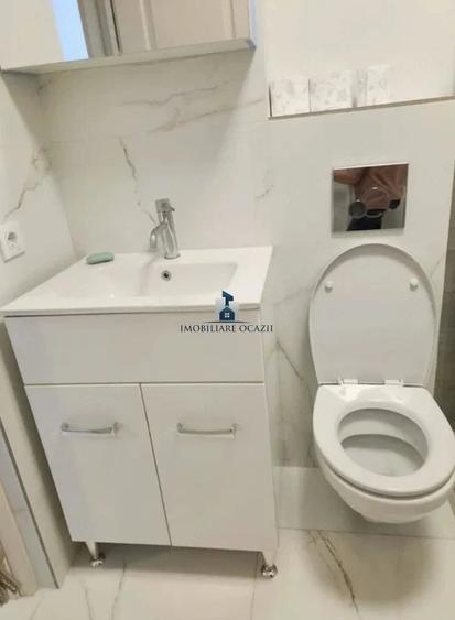 Apartament cu 2 camere semidecomandat în Berceni