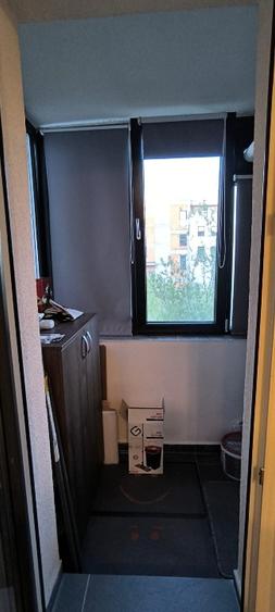 Apartament cu 3 camere decomandat în Florești